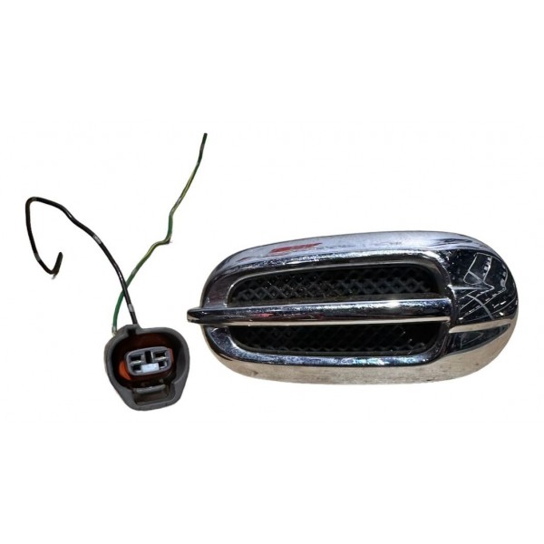 Moldura Cromada Pisca Paralama L200 Triton 07/2017 7405a512