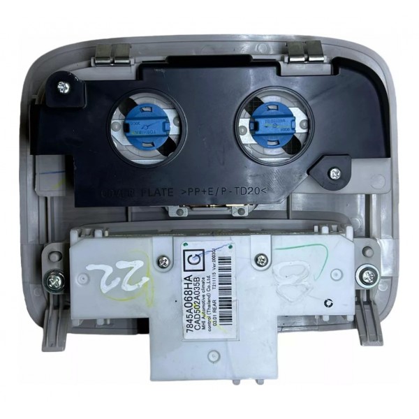 Luz Interna Mitsubishi L200 Triton 7845a068ha