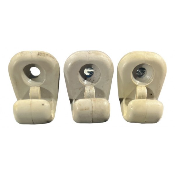 Suporte Que Prende O Quebra Sol Da Triton 3.2/dakar